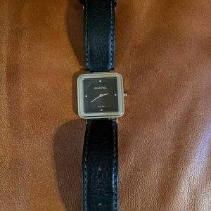 PANDORA Grand Cushion Watch